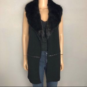 White House black market faux fur collar.